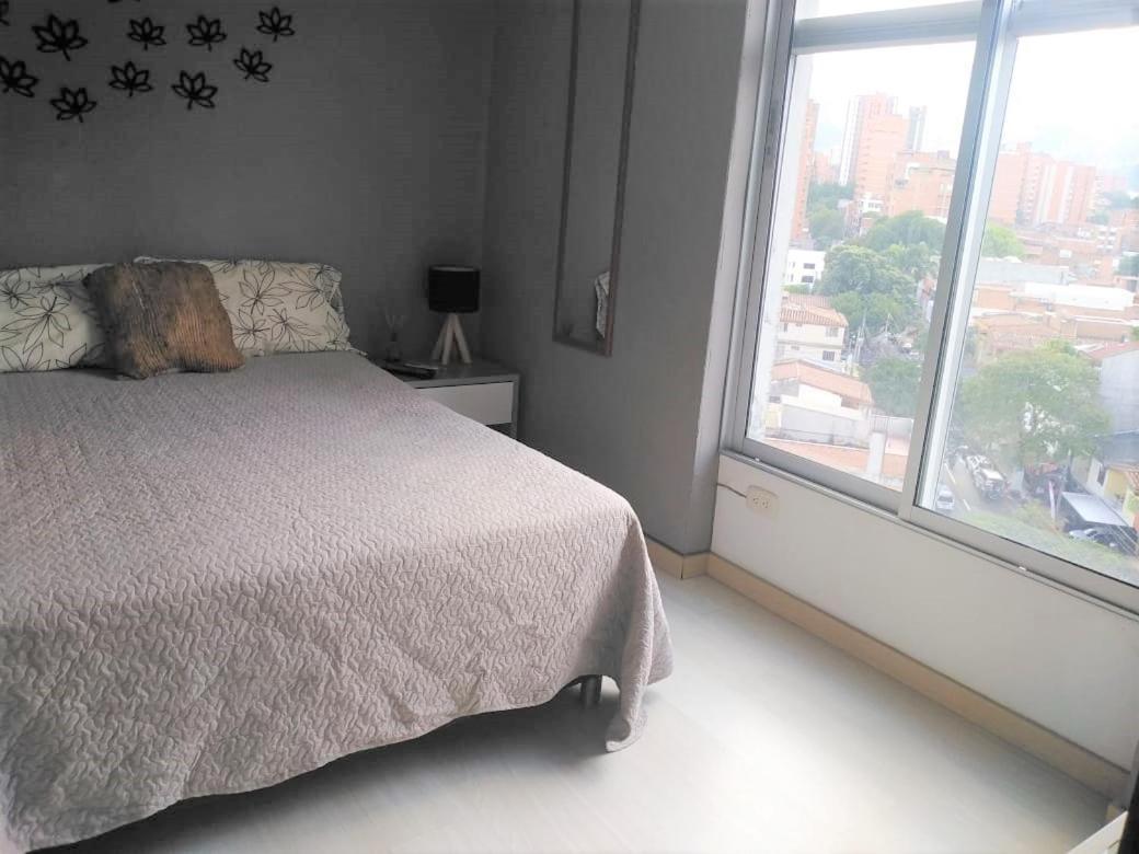 San Peter Apartments Medellin Bagian luar foto