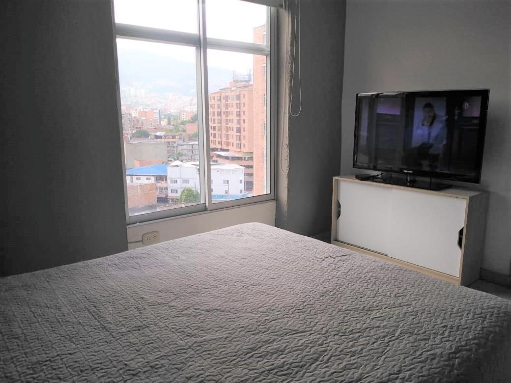 San Peter Apartments Medellin Bagian luar foto