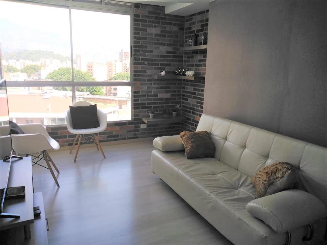 San Peter Apartments Medellin Bagian luar foto
