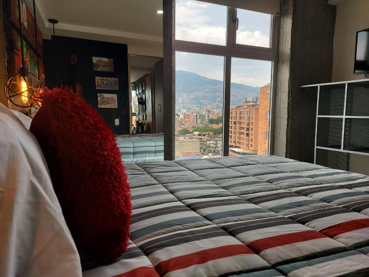 San Peter Apartments Medellin Bagian luar foto
